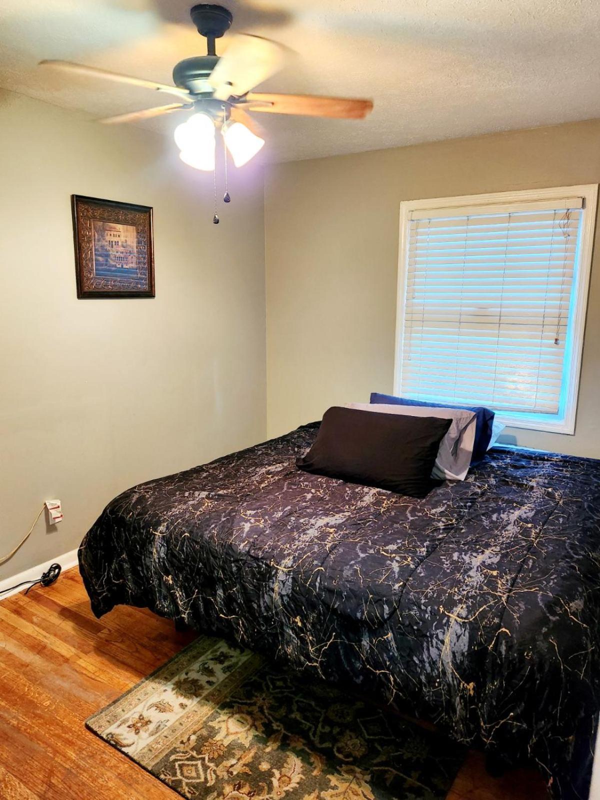 Quiet Comfort Room Near Shopping And Attractions Fayetteville Luaran gambar
